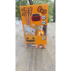 Hello Kitty Halloween Ceramic Reed Diffuser Jack-O-Lantern, Cinnamon Scent, NIB